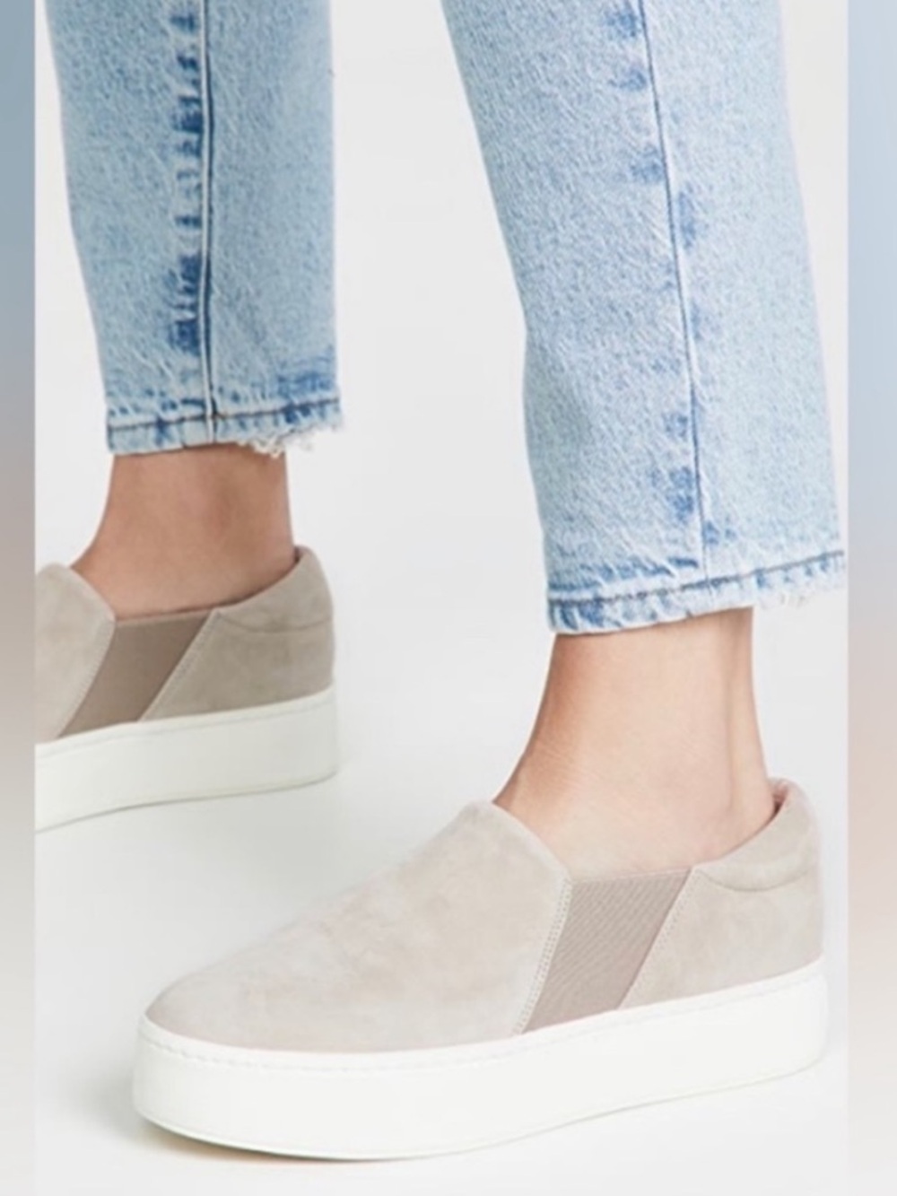 Vince womens Grey Warren Nubuck platform Slip On Sneaker size 7.5
